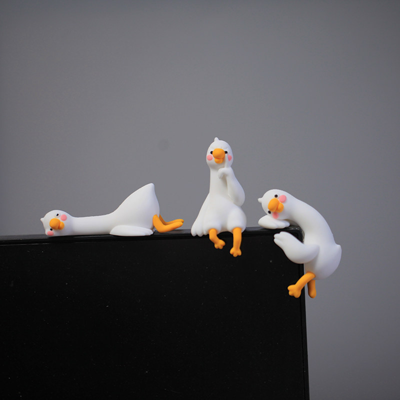 可爱小鸭子公仔女生桌面小摆件电脑显示器汽车载屏幕趴趴装饰品,淘宝优惠券,粉丝福利购,淘宝优惠卷