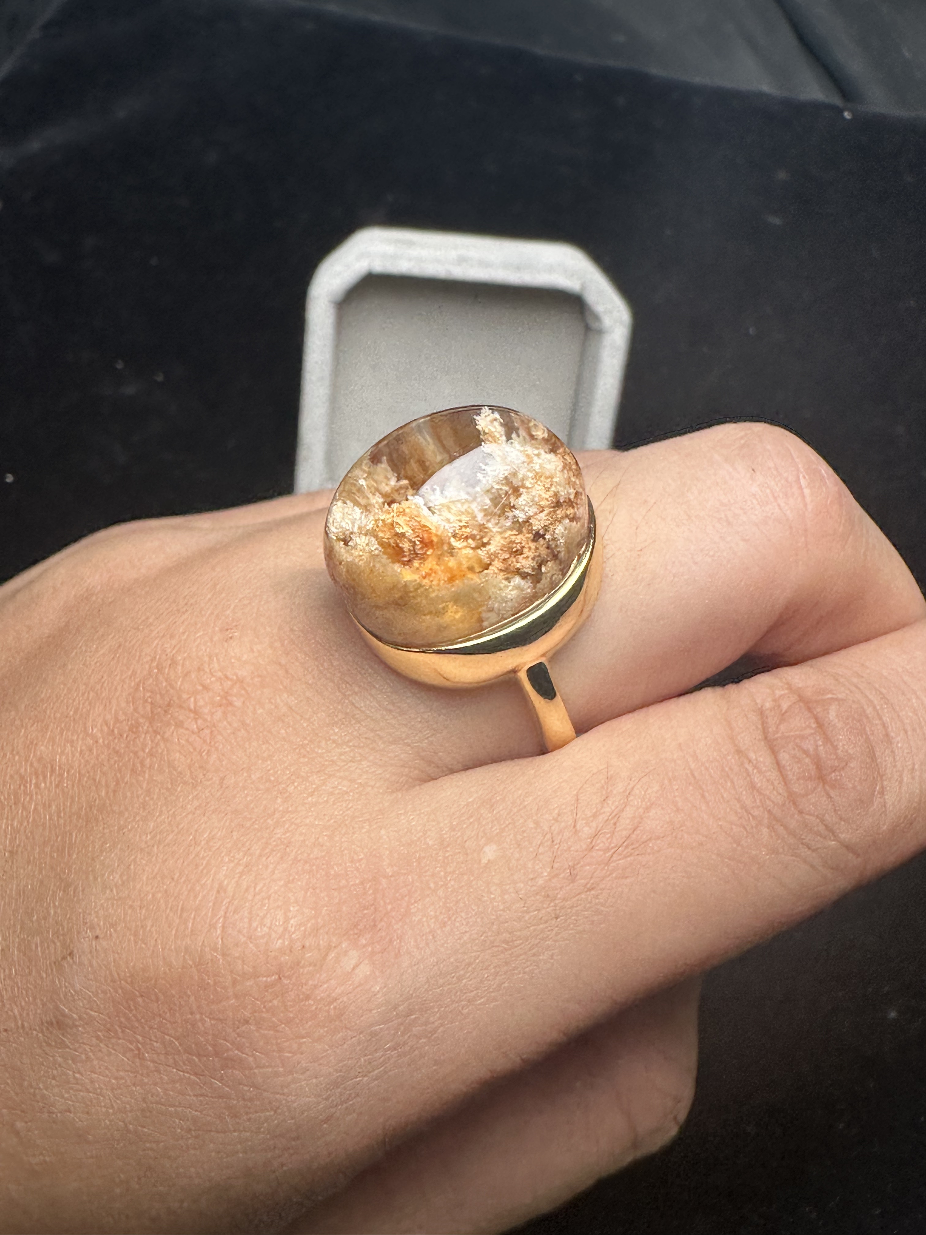 Pure natural ghost ring, 925 silver inlaid with live mouth, stone size 16*19mm, weight 10 grams, fidelity