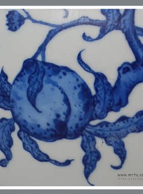 景德镇仿古瓷高仿瓷精品陶瓷 仿清乾隆青花寿山福海纹花口瓶