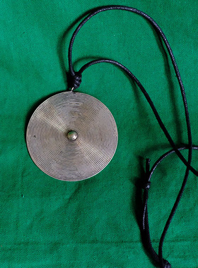 复古圆形苗银吊坠项链女气质螺旋纹白铜毛衣链民族风饰品