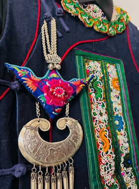 压襟项链多用途表演服装道具老绣手工挂坠
