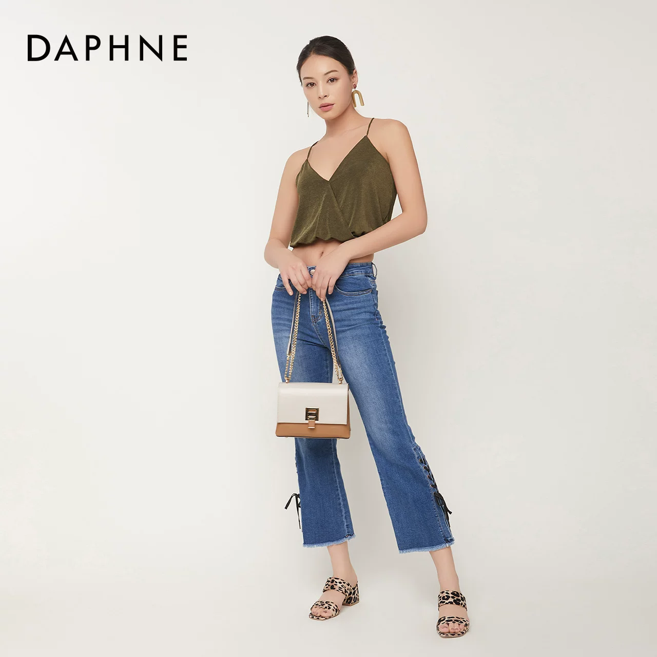 [Daphne/达芙妮时尚潮流野性豹纹粗跟女凉鞋1019303294]