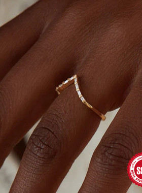 S925纯银V型镶钻订婚戒指环女wedding bands韩版抖音同款食指戒指