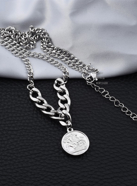 钛钢颈链男女不掉色锁骨链圆牌坠