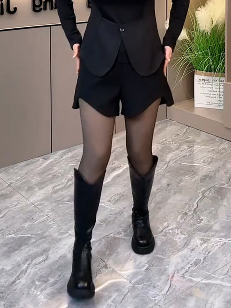 胖mm秋冬新款大码女装气质显瘦裤子气质显瘦减龄不规则高腰潮短裤,淘宝优惠券,粉丝福利购,淘宝优惠卷