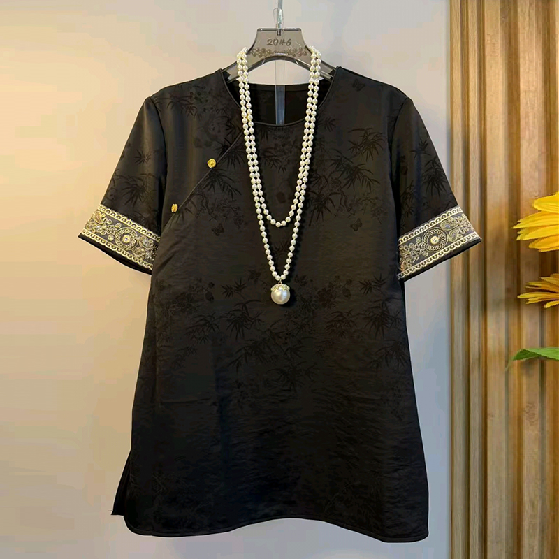 2025夏季减龄新款大码女装胖MM欧货温柔大牌时尚宽松新款气质上衣