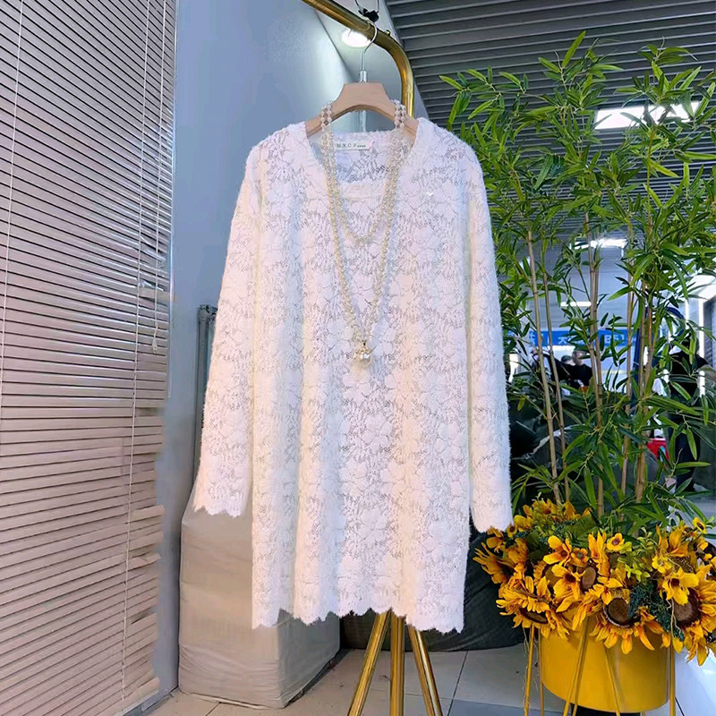 2025早秋减龄新款大码女装胖MM时尚气质宽松镂空设计感长款蕾丝衫,淘宝优惠券,粉丝福利购,淘宝优惠卷