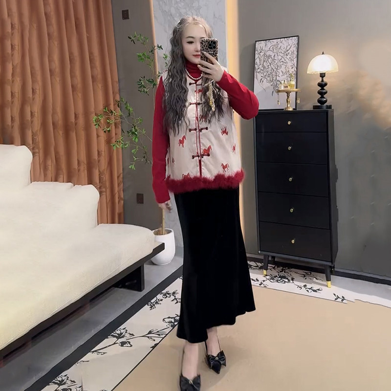 胖妹妹大码女装春季新款新中式小马下摆毛毛马甲高领内搭丝绒半裙,淘宝优惠券,粉丝福利购,淘宝优惠卷