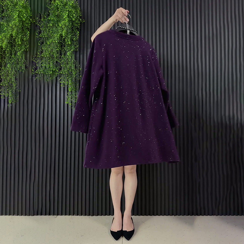 2025冬季新款大码女装胖妹妹简约时尚V领开叉亮片百搭遮肉大衫T恤,淘宝优惠券,粉丝福利购,淘宝优惠卷