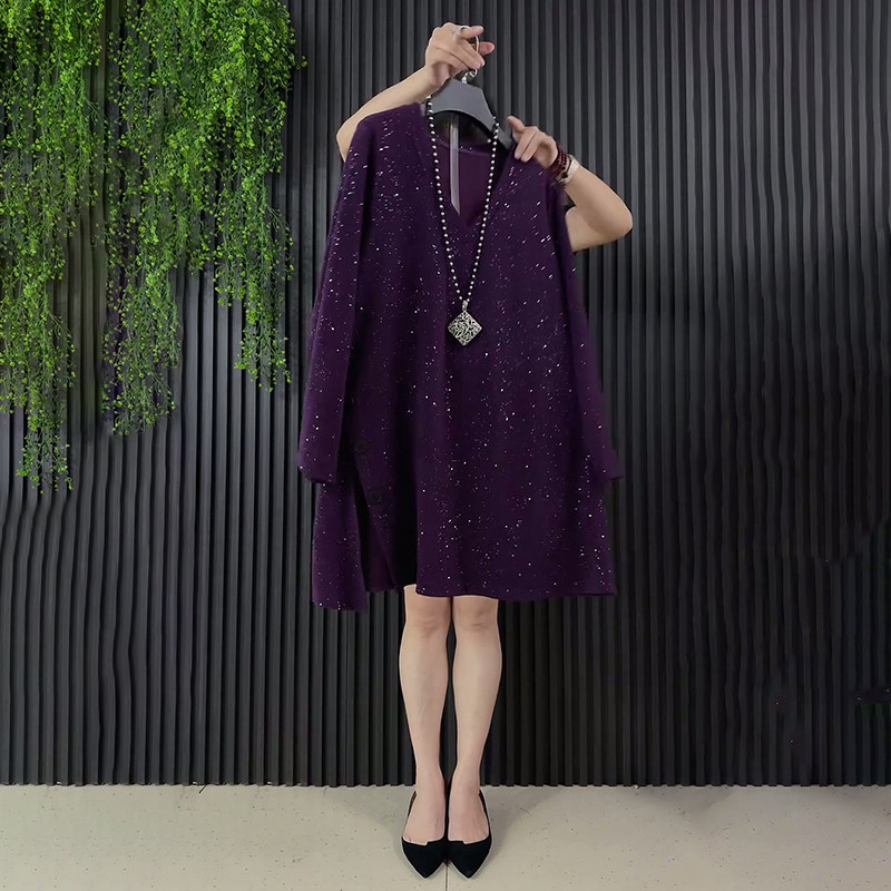 2025冬季新款大码女装胖妹妹简约时尚V领开叉亮片百搭遮肉大衫T恤,淘宝优惠券,粉丝福利购,淘宝优惠卷