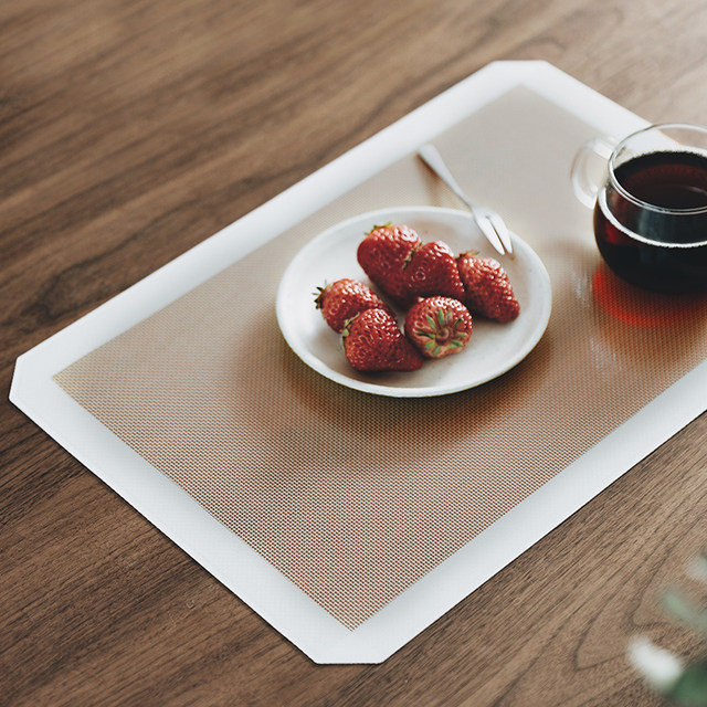 Frost Mountain Japanese anti-scalding placemat baking tray silicone
