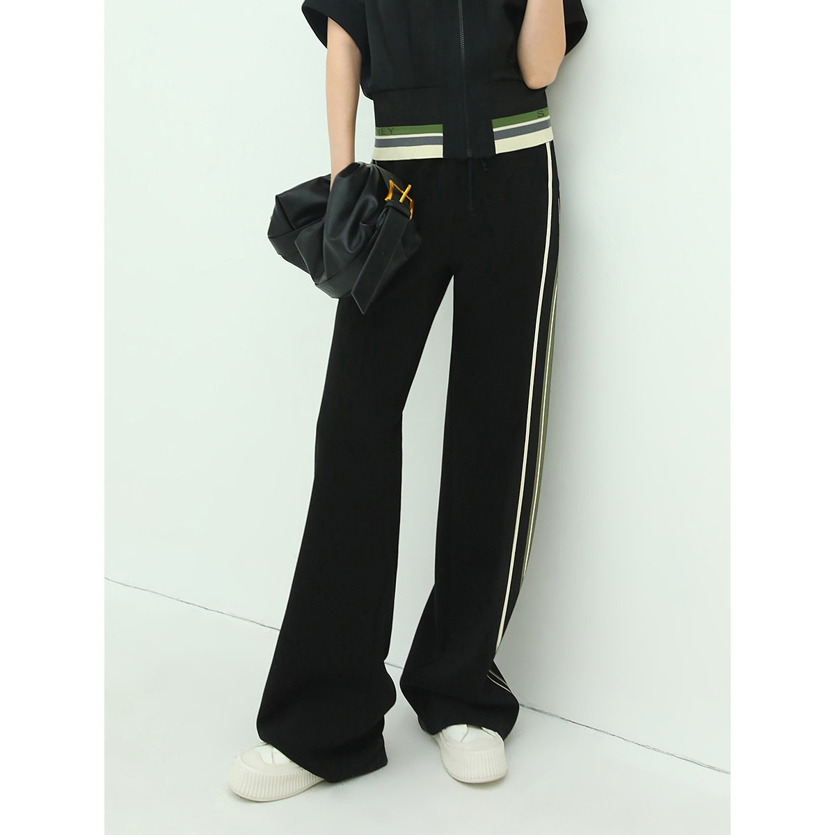 [断码清仓]COCOBELLA撞色拼接休闲裤宽松垂坠直筒裤通勤长裤PA111,淘宝优惠券,粉丝福利购,淘宝优惠卷