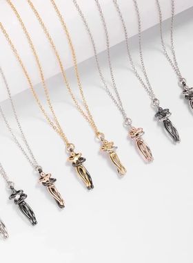 Chic Black Hug Pendant Necklace for Couples - Elegant Love