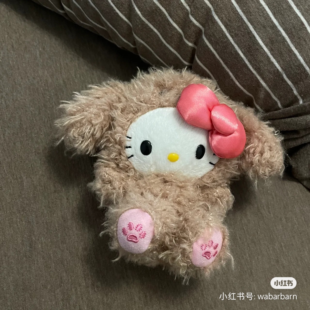 泰迪hellokitty挂件哈喽书包饰品玩偶黑皮公仔包包KT凯蒂猫hallo - 图1