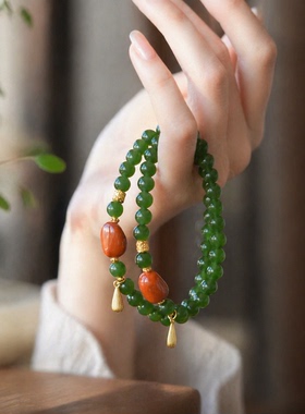 山川心语和田碧玉南红本命年手链