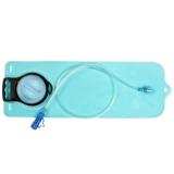 На открытом воздухе бутылка с водой спорт езда на открытом воздухе