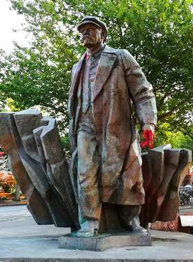 精雕宴石雕景观装饰校园