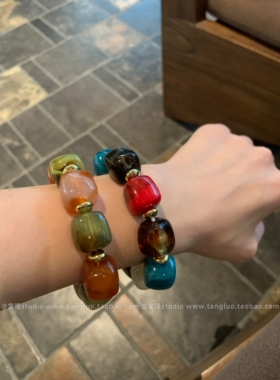 彩色树脂多宝手串女夸张大颗串珠度假风手链个性波西米亚手镯手饰
