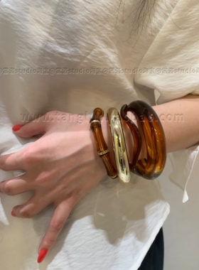 原创款 竹节琥珀色4件套手镯女复古ins欧美辣妹夸张手环叠戴2026