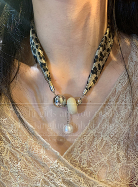 原创款小众独特 磁吸扣丝巾锁骨链女秋冬高级感颈链新款毛衣链潮