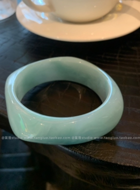 ‘柏林雪夜’几何不规则湖蓝色手镯女简约高级感纯色手环辣妹手饰