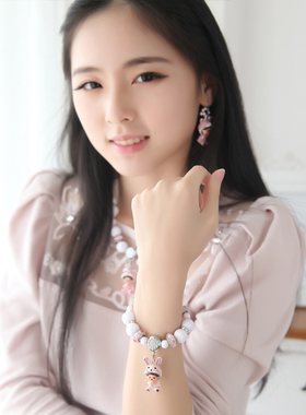 正品萌趣趣曾称蒙奇奇心形拼琉璃珠白串珠闺蜜手链女首饰品日韩