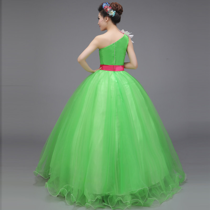 2022新款显瘦单肩晚装礼服唱歌舞台演出服 长款蓬蓬裙主持人礼服,淘宝优惠券,粉丝福利购,淘宝优惠卷