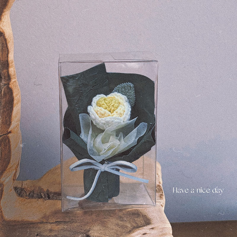 迷你小花束口袋花玫瑰毛线花见面实用生日礼物女生伴手礼装饰搭配