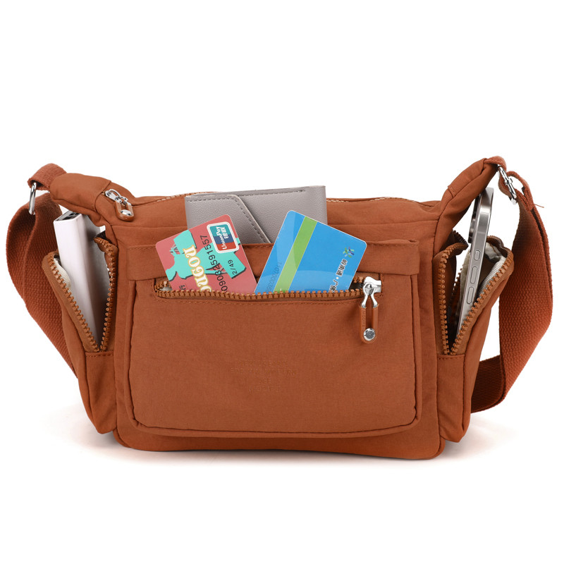 Princess Winnie 2025新款简约单肩包尼龙布小方包时尚百搭斜挎包,淘宝优惠券,粉丝福利购,淘宝优惠卷