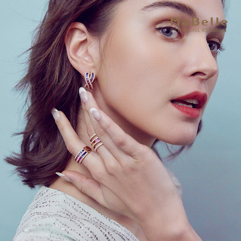 MaBelle/玛贝尔轻潮彩宝 18K红金 彩蓝宝钻石耳钉 多巴胺活泼靓丽,淘宝优惠券,粉丝福利购,淘宝优惠卷