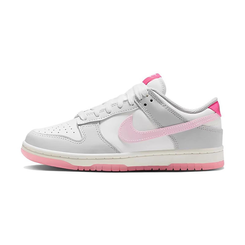 Nike/耐克 Dunk Low 520 粉白 潮流复古低帮休闲板鞋女FN3451-161