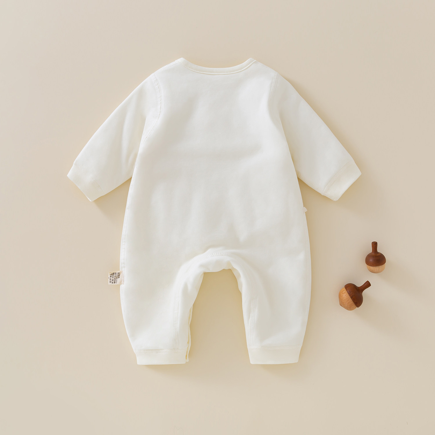 特价新生婴儿衣服秋冬季夹棉连体衣哈衣女宝宝中国风纯棉衣薄棉服