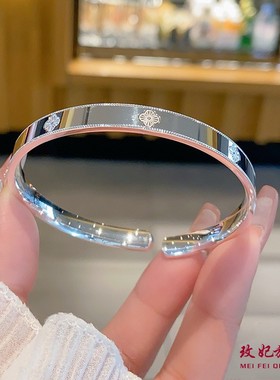 四叶草开口纯银手镯女简约百搭