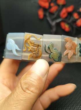 保真天然玛瑙，天然色彩，手工雕刻，12生肖手串，整体雕刻，精品