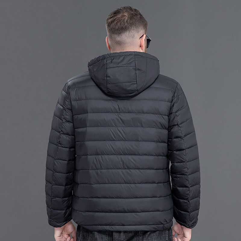 宝盾狼轻薄秋冬加大码男士羽绒服外套特大号青年时尚男连帽羽绒服