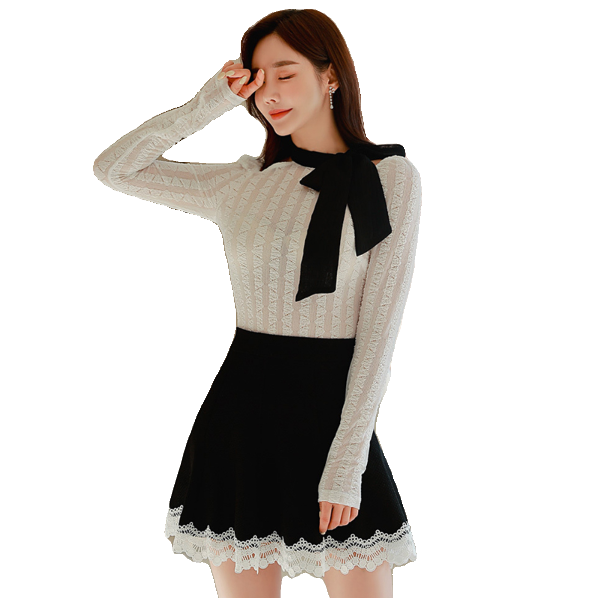 韩国代购正品新款甜美露肩蝴蝶结系带蕾丝打底衫紧身长袖上衣显瘦 - 图3