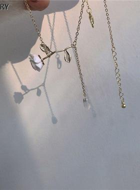 法式玫瑰花项链~超仙春季新款温柔水滴吊坠锁骨链白色小清新颈链