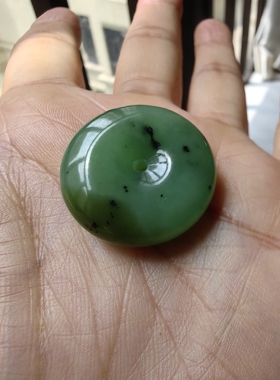 和田玉碧玉平安扣黑点猕猴桃底吊坠挂件天然俄罗斯料保真