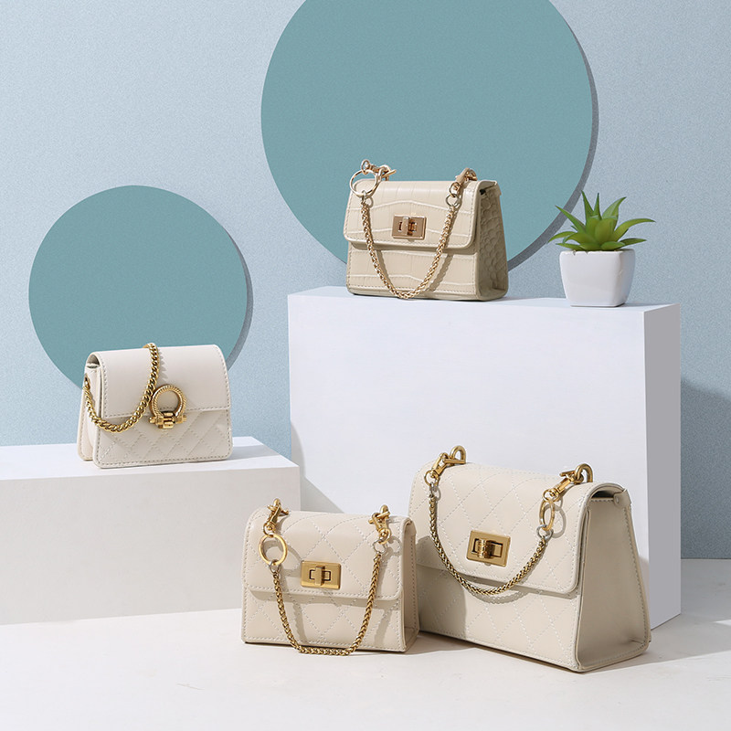 妙迪2020夏天新款潮百搭真皮小方包 mood女士包袋