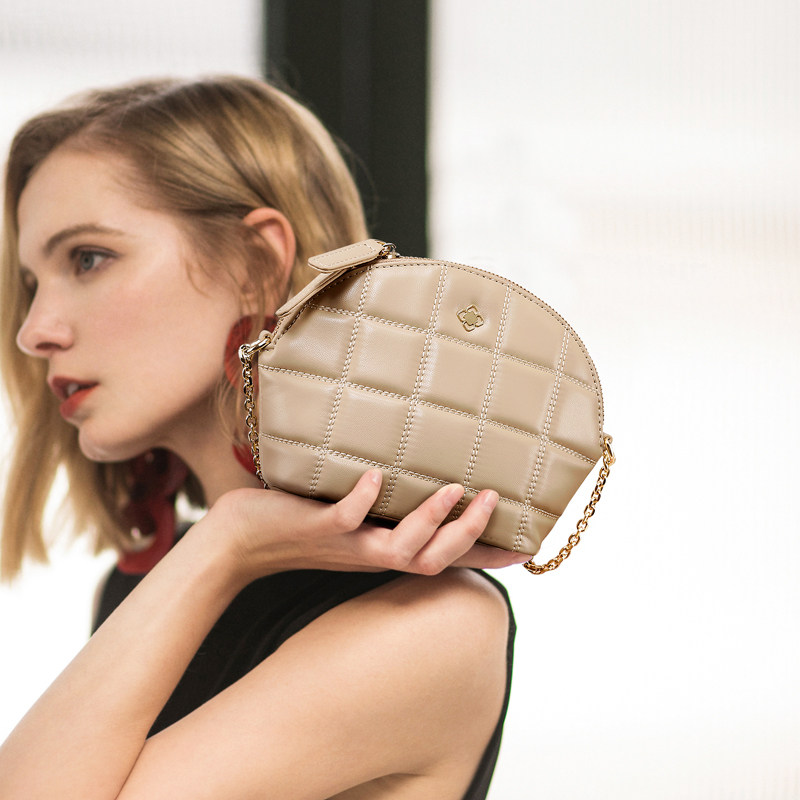 妙迪2020夏天新款潮软皮迷你贝壳包 mood女士包袋