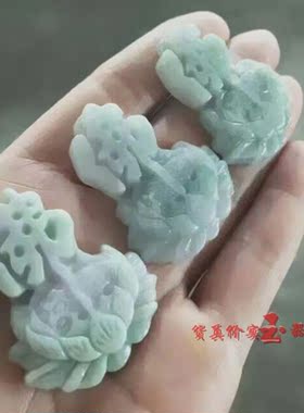 翡翠天然男女款佛字吊坠