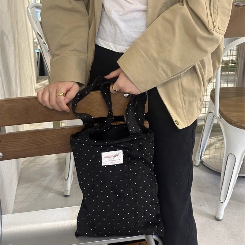 阿宝-自制韩风ins小众秋冬波点丝绒迷你小手提袋手拎包平板电脑包,淘宝优惠券,粉丝福利购,淘宝优惠卷