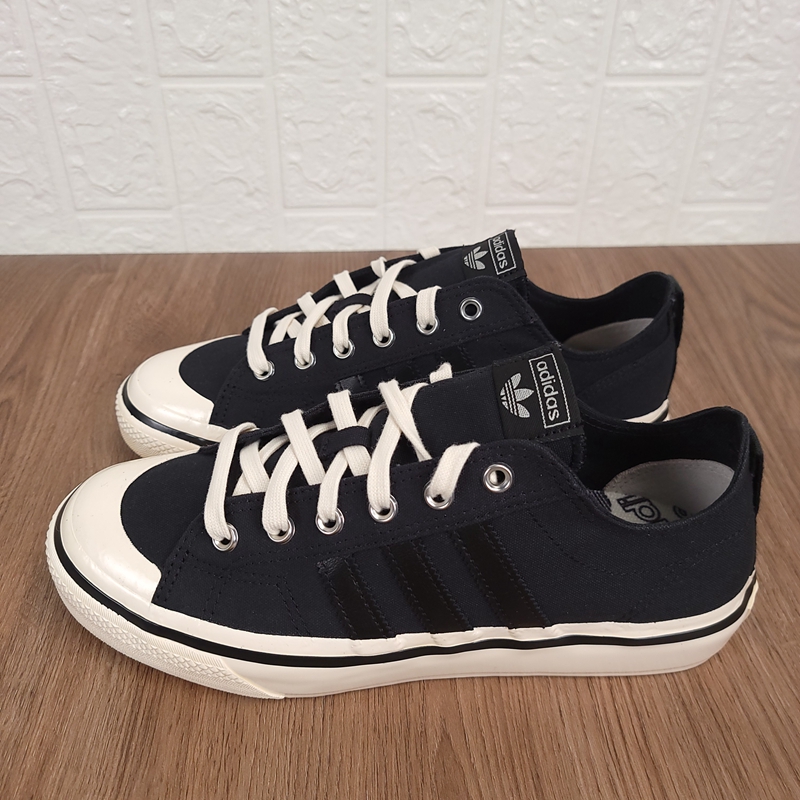 Adidas 三叶草 男女经典低帮休闲鞋 GX0979 GX8485 FX9004 GX8340 - 图1