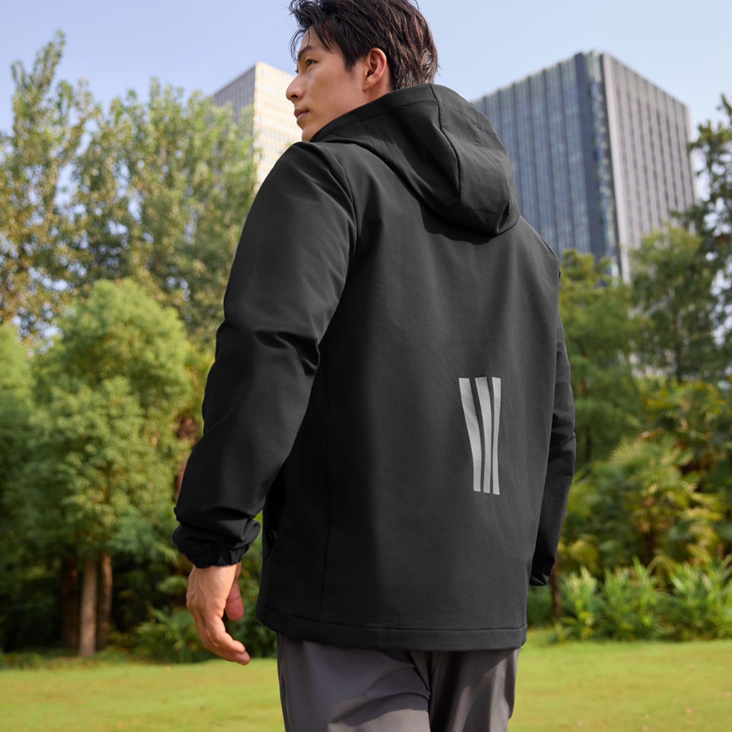 Adidas 阿迪达斯 男女户外运动休闲连帽夹克外套 KF5222 KF5227,淘宝优惠券,粉丝福利购,淘宝优惠卷