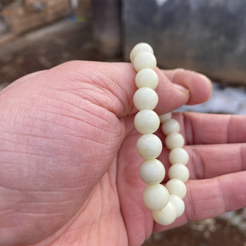 保真正品陕西蓝田玉手串活玉手链女款卡8mm珠子米黄色带鉴定证书,淘宝优惠券,粉丝福利购,淘宝优惠卷