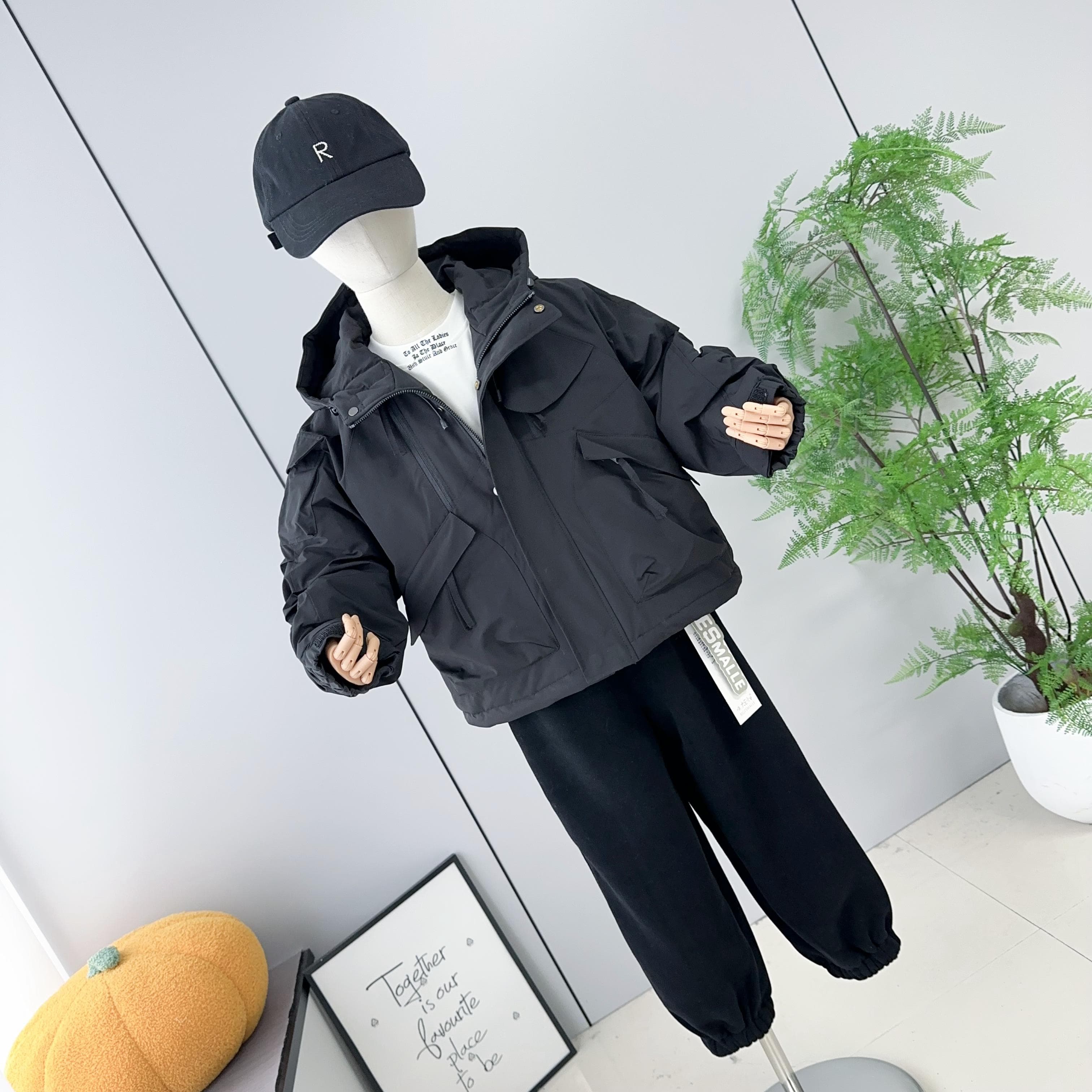 啦芙莱童装2025秋冬款韩版儿童连帽户外夹克男女童冲锋衣外套8307 - 图0