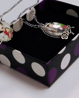 Heidi飄零燕动漫項鏈手镯