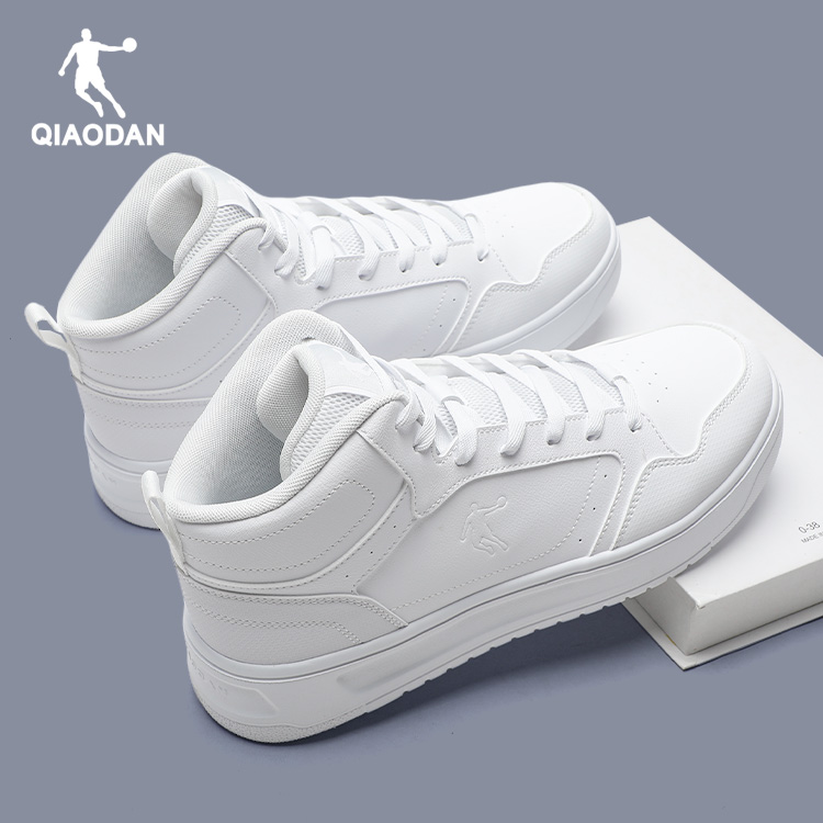 乔丹男鞋高帮鞋2025秋冬季新款皮面防水休闲运动板鞋青少年熊猫鞋 - 图0