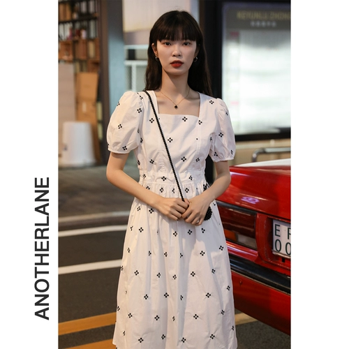 Летний приталенный корсет, длинное платье, квадратный вырез, свободный крой, цветочный принт, рукава фонарики, с рукавом