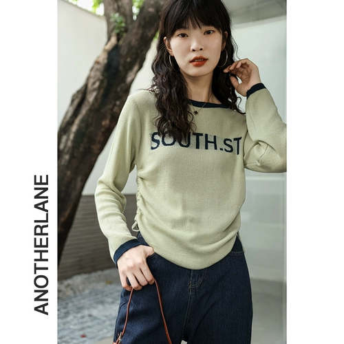 Трикотажный лонгслив, осенний ретро дизайнерский свитер, тренд сезона, круглый воротник